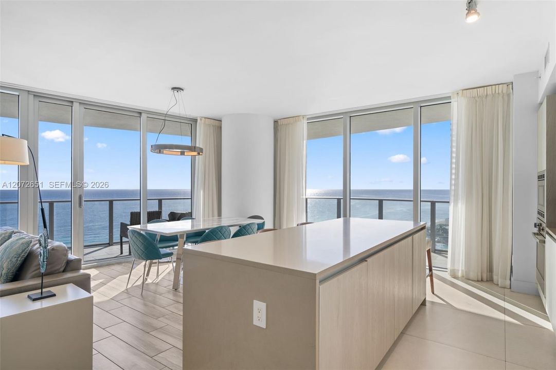 For Sale: $1,742,000 (3 beds, 3 baths, 1771 Square Feet)