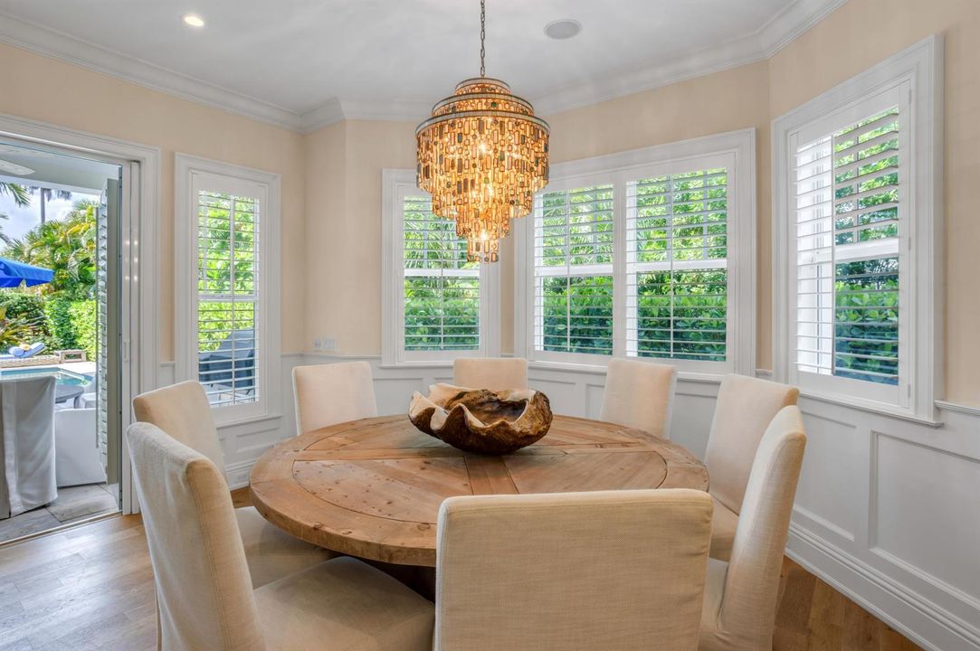 mls_BREAKFAST_NOOK