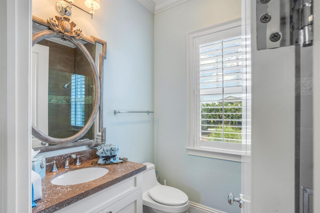 mls_BATHROOM_3