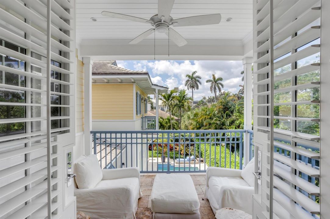 mls_BALCONY_1