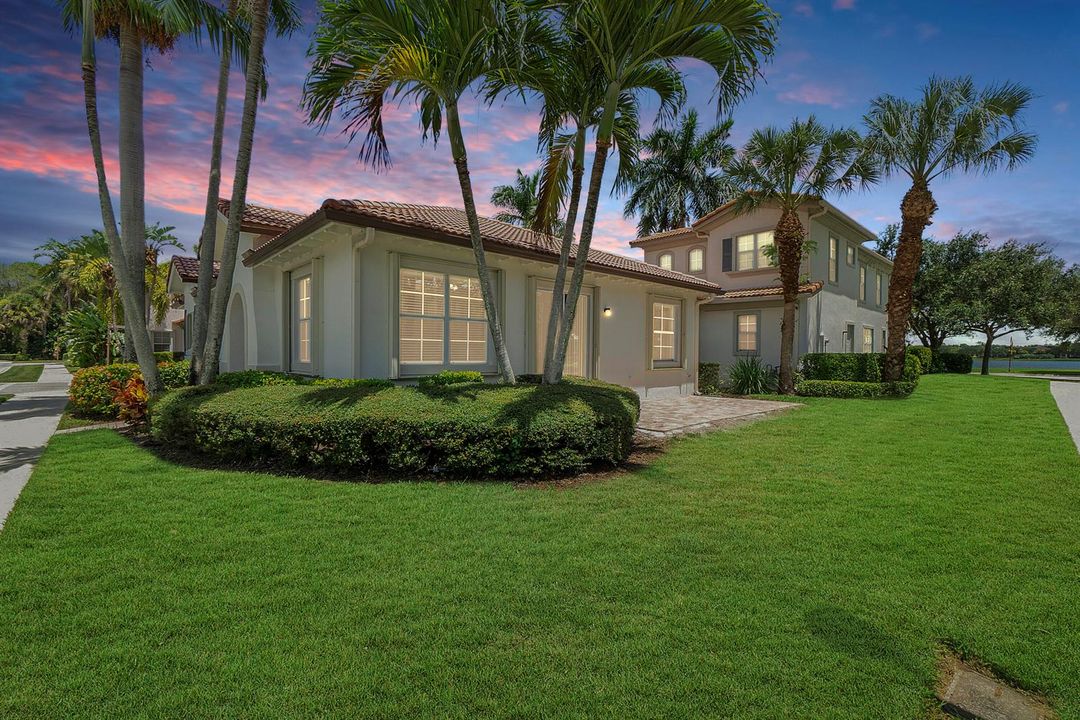 sunset exterior 542