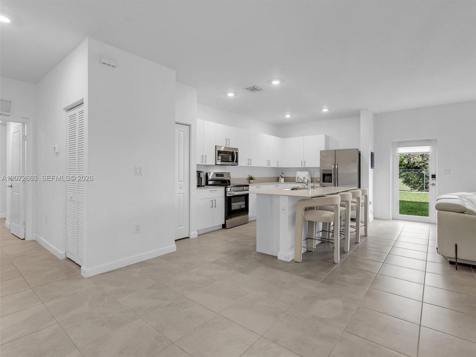 For Rent: $4,700 (5 beds, 3 baths, 3150 Square Feet)