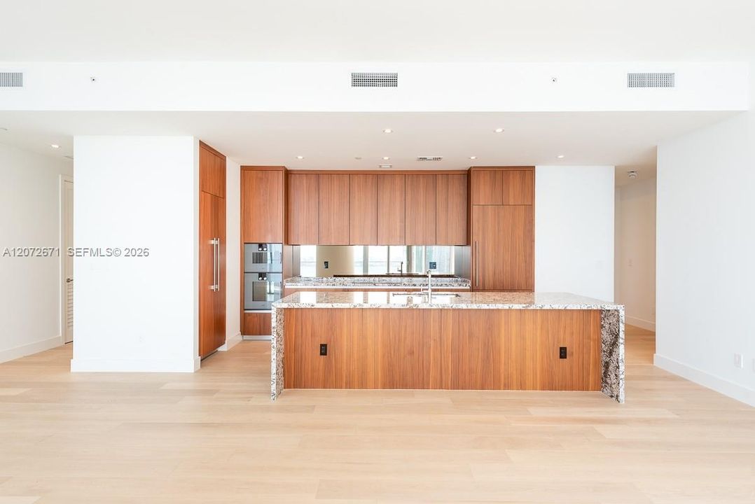 En Renta: $23,500 (3 camas, 3 baños, 0 Pies cuadrados)