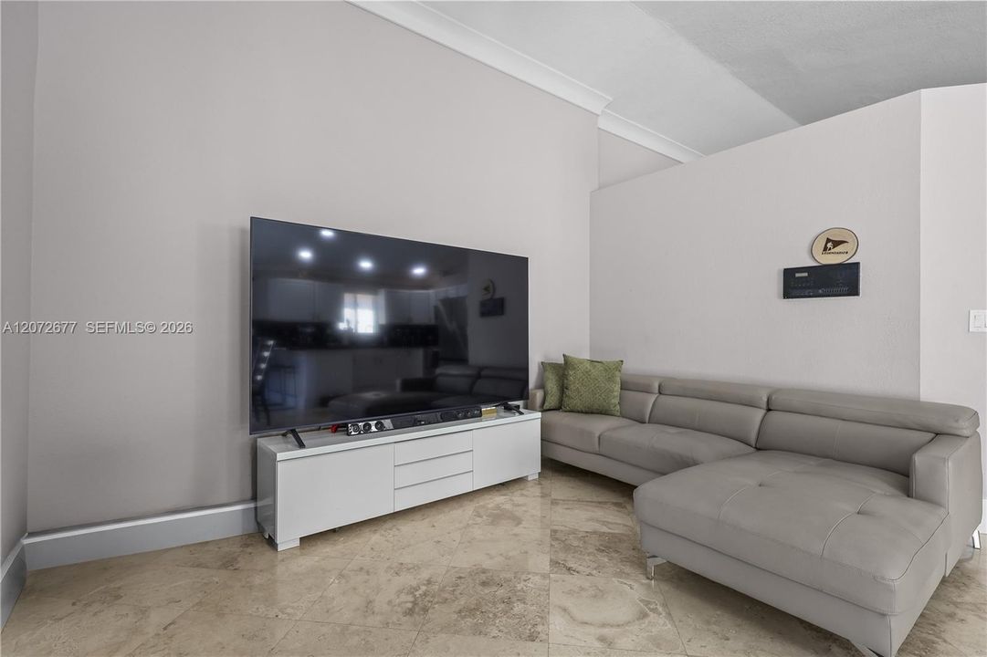 For Sale: $659,000 (3 beds, 2 baths, 1602 Square Feet)