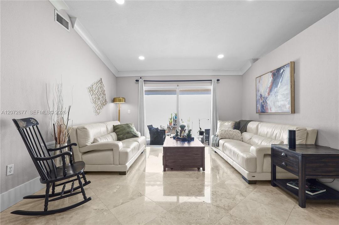 For Sale: $659,000 (3 beds, 2 baths, 1602 Square Feet)