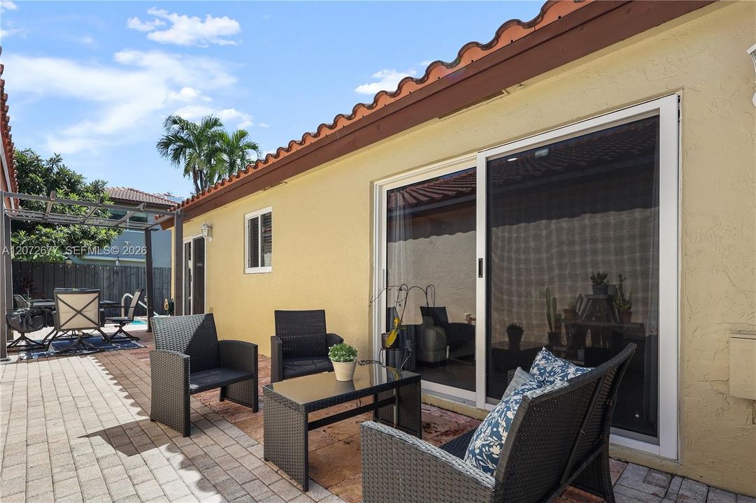 For Sale: $659,000 (3 beds, 2 baths, 1602 Square Feet)
