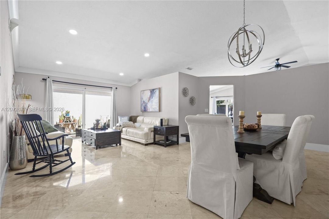 For Sale: $659,000 (3 beds, 2 baths, 1602 Square Feet)