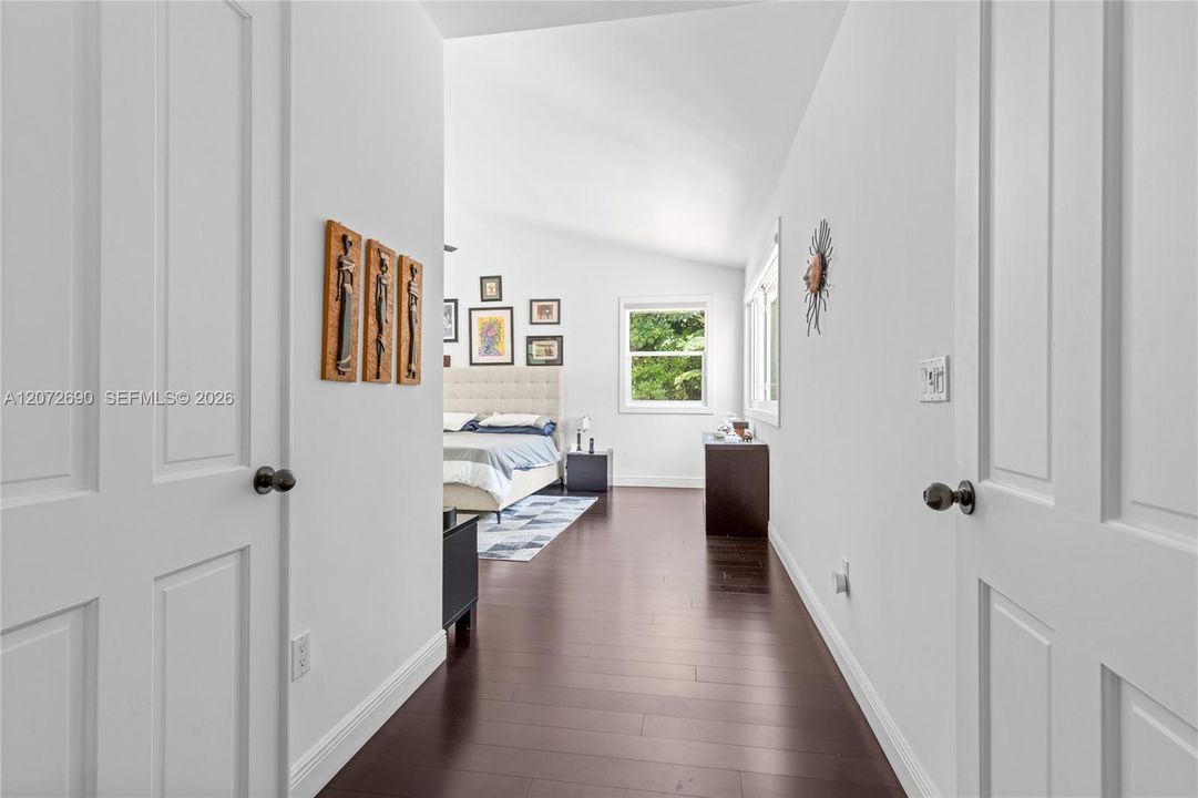 For Sale: $4,700,000 (5 beds, 4 baths, 4464 Square Feet)