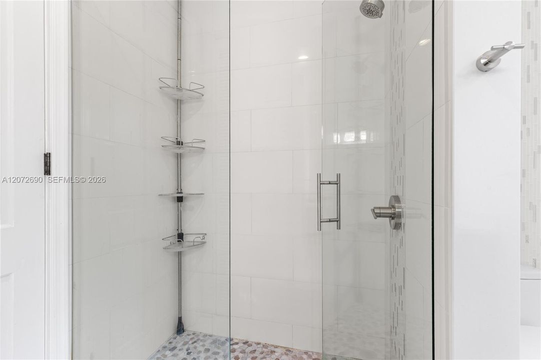 For Sale: $4,700,000 (5 beds, 4 baths, 4464 Square Feet)