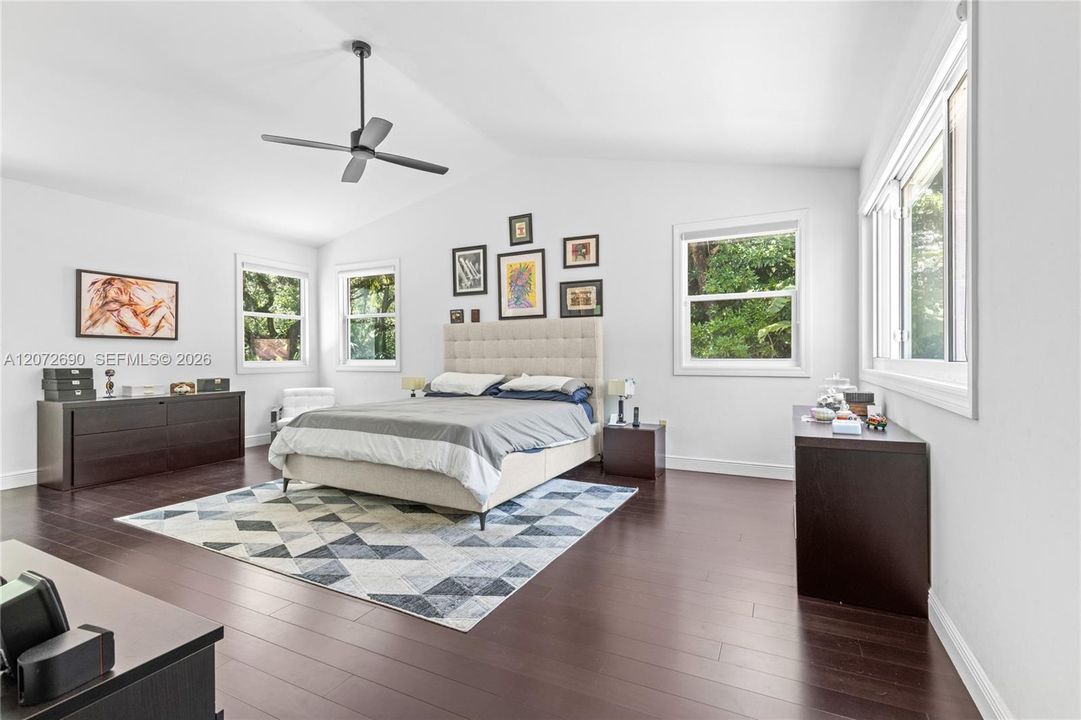 For Sale: $4,700,000 (5 beds, 4 baths, 4464 Square Feet)