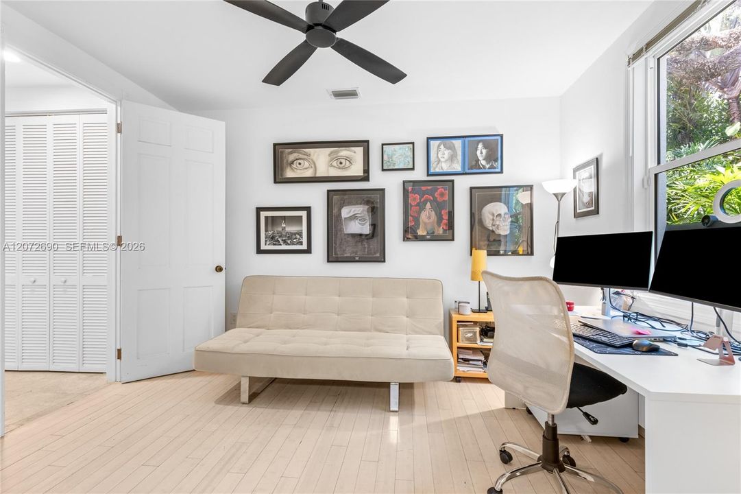 For Sale: $4,700,000 (5 beds, 4 baths, 4464 Square Feet)