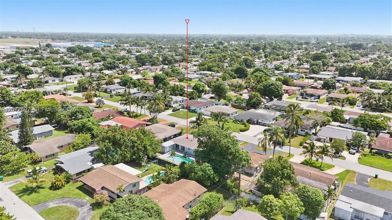 For Sale: $595,000 (3 beds, 2 baths, 1296 Square Feet)