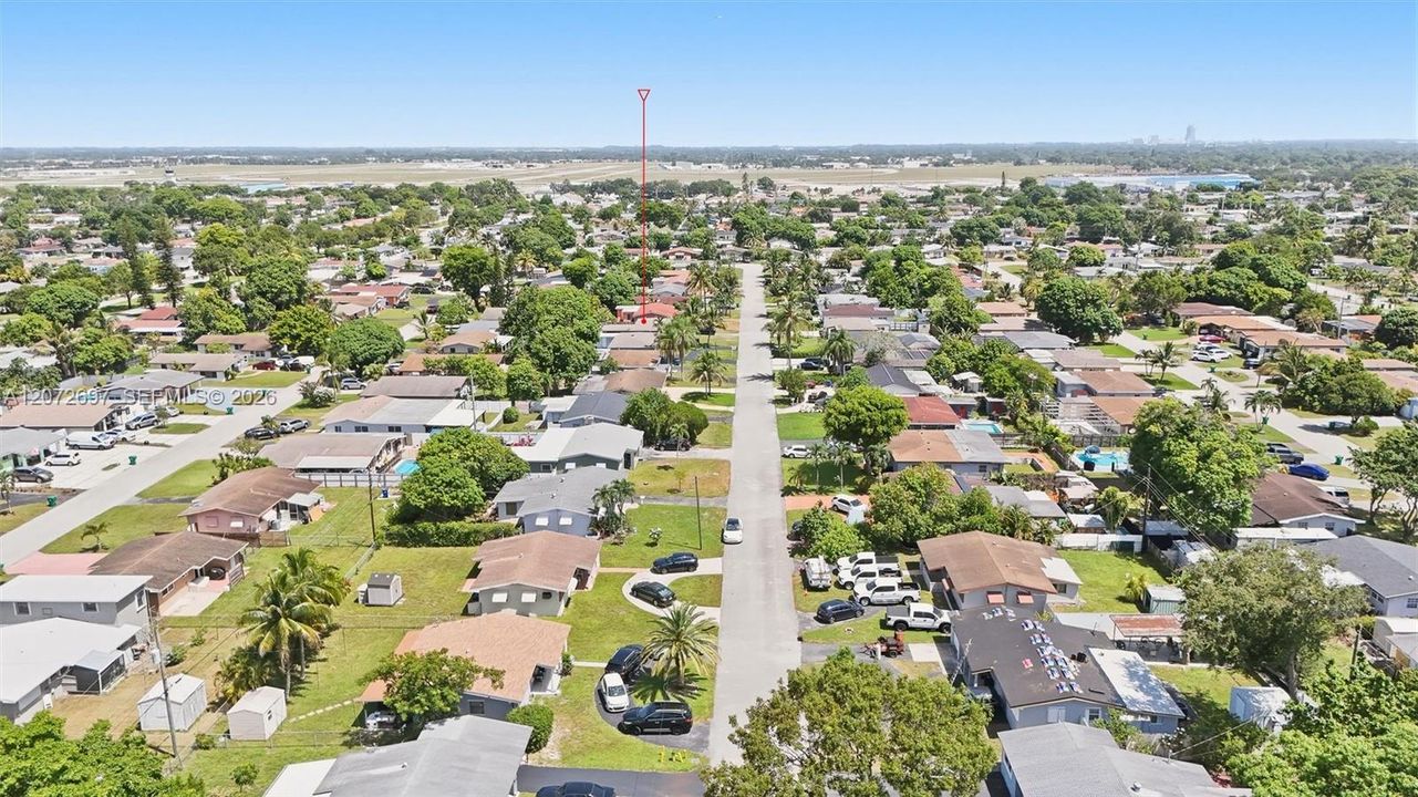For Sale: $595,000 (3 beds, 2 baths, 1296 Square Feet)