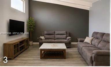 For Sale: $639,000 (2 beds, 2 baths, 1175 Square Feet)