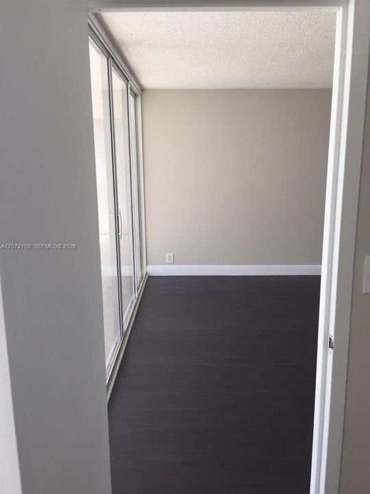 В аренду: $2,800 (2 спален, 2 ванн, 1030 Квадратных фут)