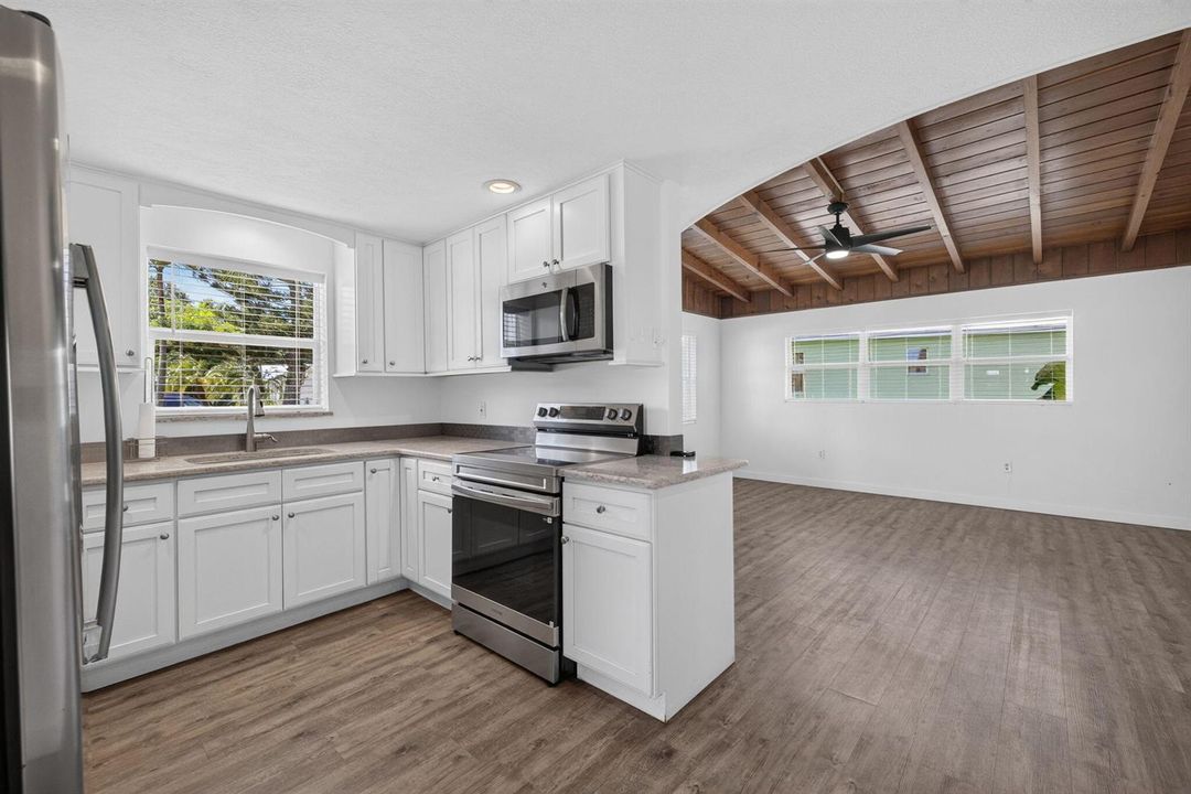 12-web-or-mls-3A5A9744