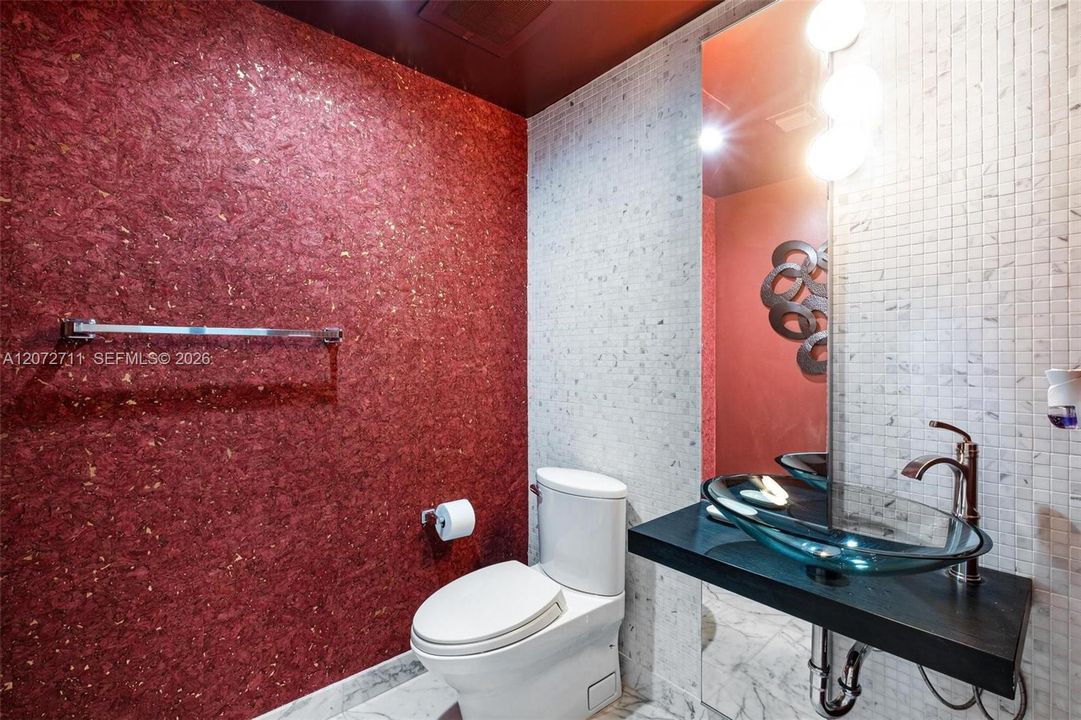 В аренду: $5,200 (1 спален, 1 ванн, 822 Квадратных фут)