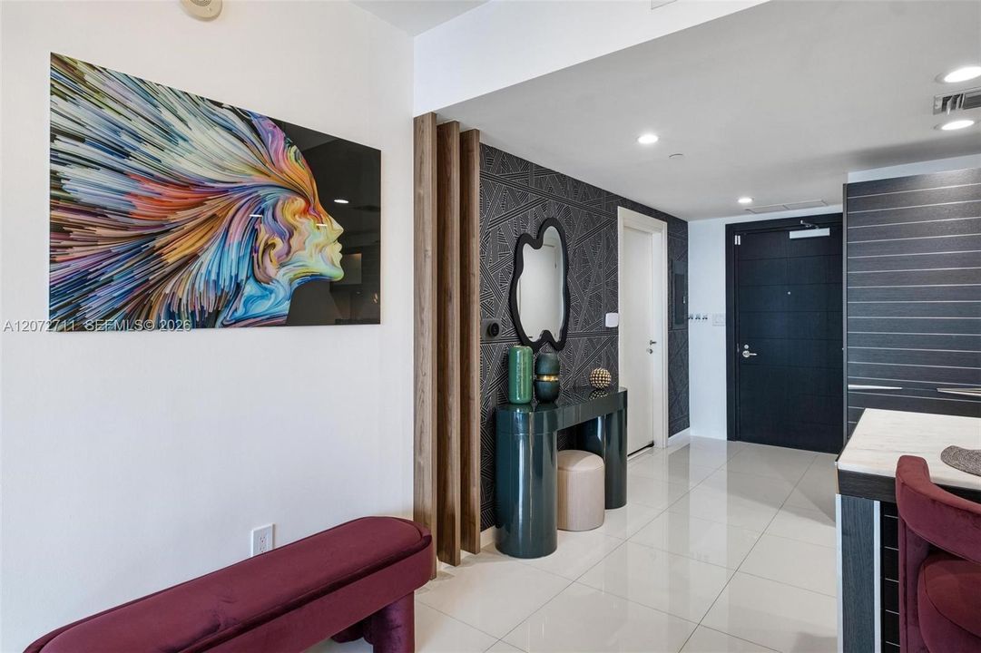 В аренду: $5,200 (1 спален, 1 ванн, 822 Квадратных фут)