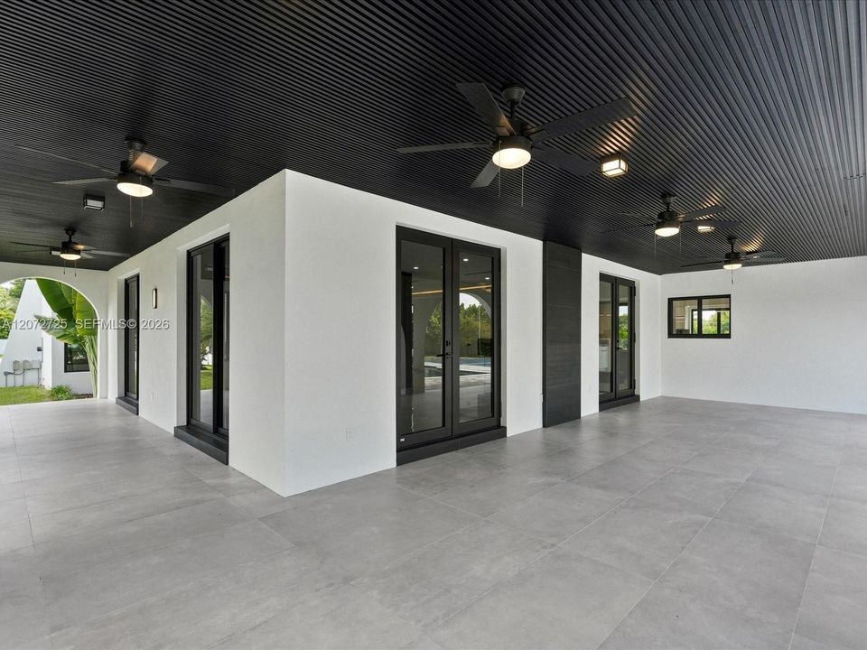 For Sale: $5,499,000 (8 beds, 5 baths, 7061 Square Feet)