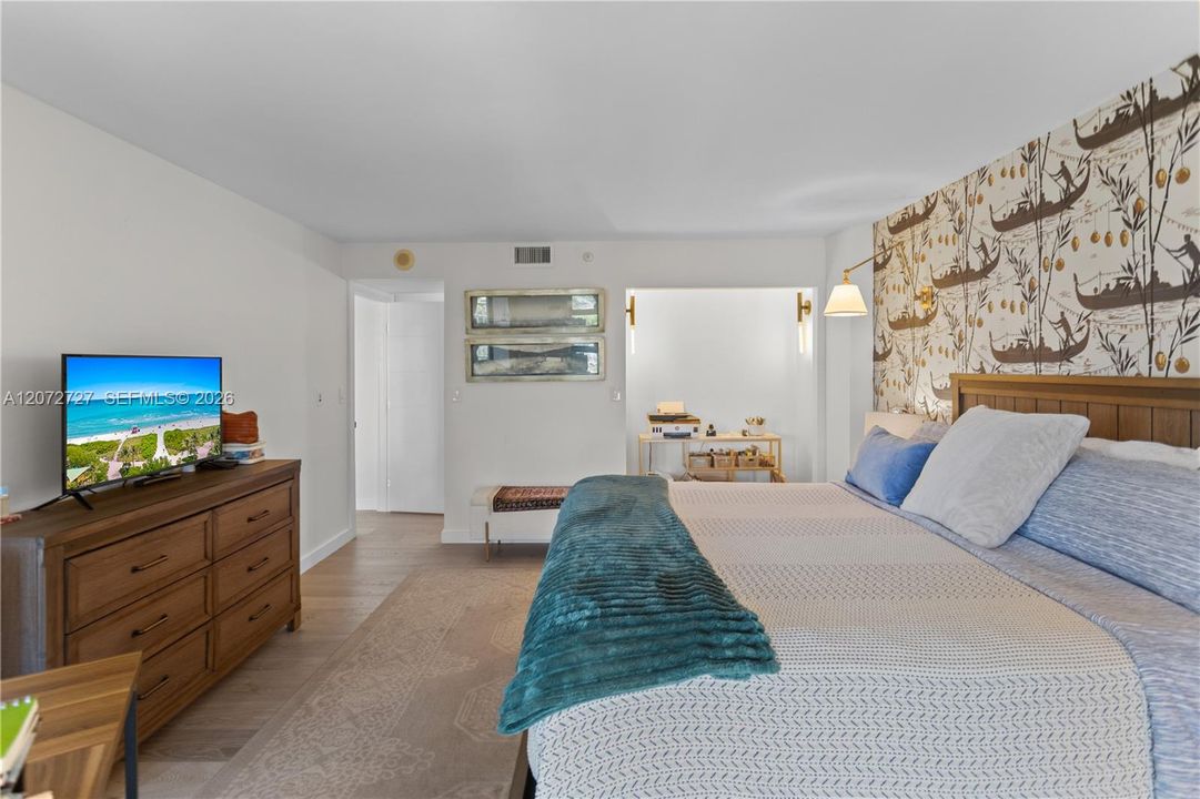 В аренду: $4,300 (2 спален, 2 ванн, 1520 Квадратных фут)