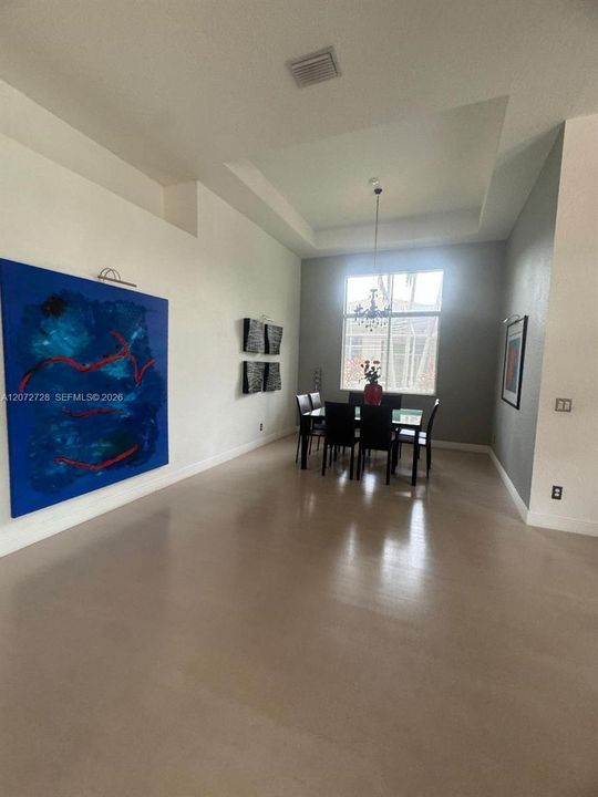 For Sale: $949,900 (4 beds, 2 baths, 2702 Square Feet)