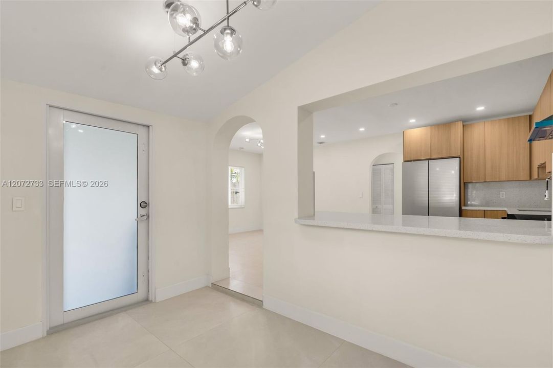 For Sale: $650,000 (3 beds, 2 baths, 1136 Square Feet)