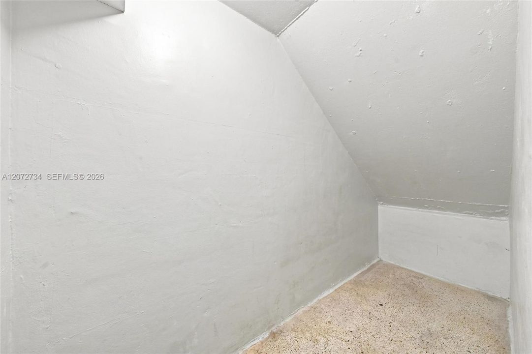 En Renta: $2,500 (3 camas, 1 baños, 3240 Pies cuadrados)