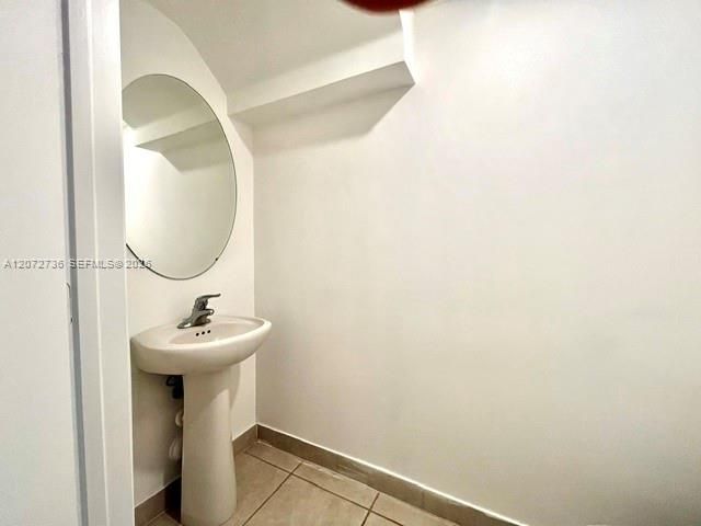 En Venta: $326,000 (3 camas, 2 baños, 1442 Pies cuadrados)
