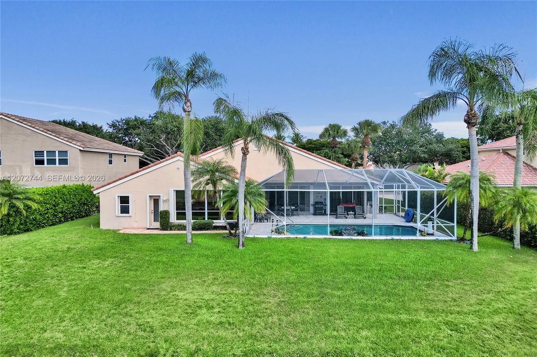 For Sale: $943,800 (4 beds, 3 baths, 2619 Square Feet)