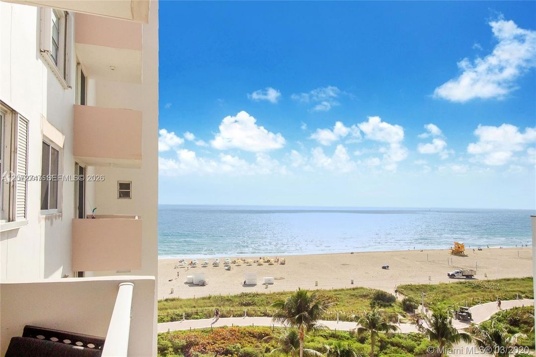 For Rent: $3,200 (1 beds, 1 baths, 659 Square Feet)