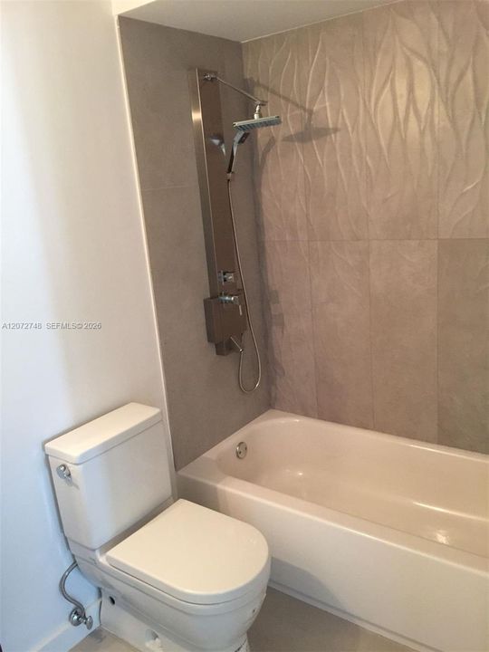 For Rent: $2,100 (1 beds, 1 baths, 521 Square Feet)