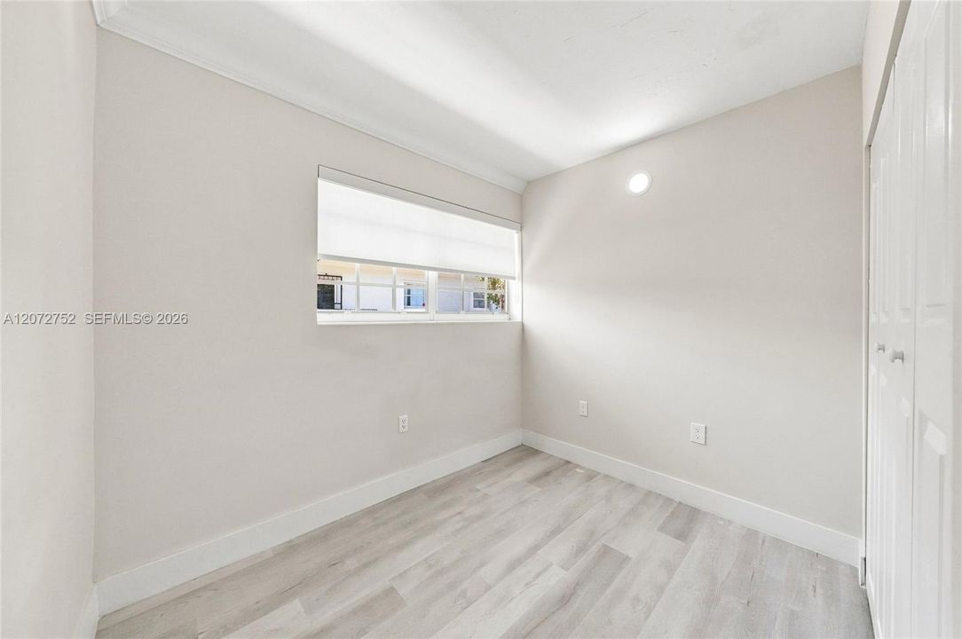 В аренду: $2,500 (3 спален, 1 ванн, 3240 Квадратных фут)