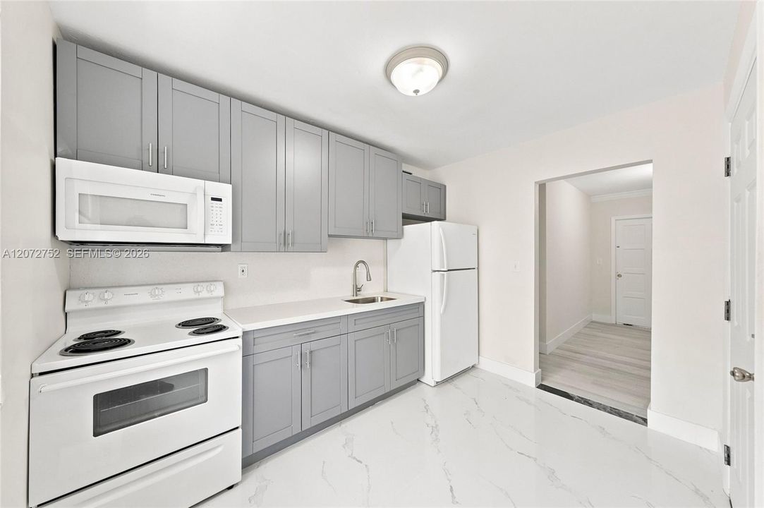 В аренду: $2,500 (3 спален, 1 ванн, 3240 Квадратных фут)