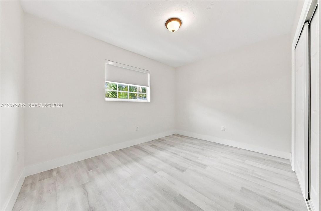 В аренду: $2,500 (3 спален, 1 ванн, 3240 Квадратных фут)
