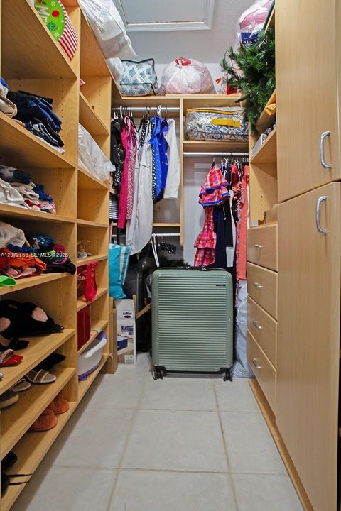 En Venta: $265,000 (2 camas, 2 baños, 1080 Pies cuadrados)