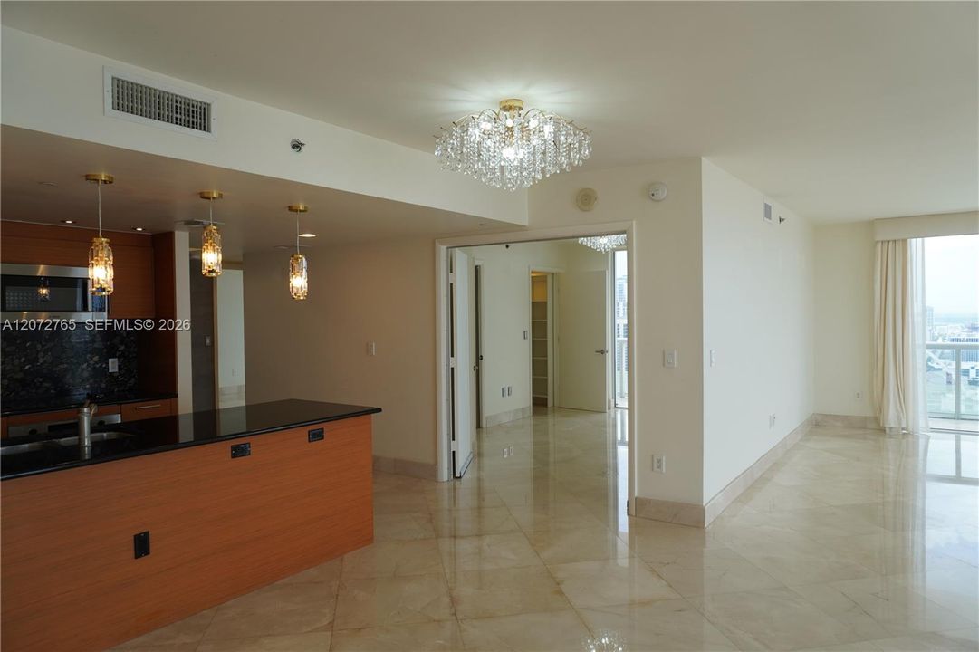 For Rent: $6,500 (3 beds, 2 baths, 1789 Square Feet)