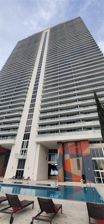 For Rent: $6,500 (3 beds, 2 baths, 1789 Square Feet)