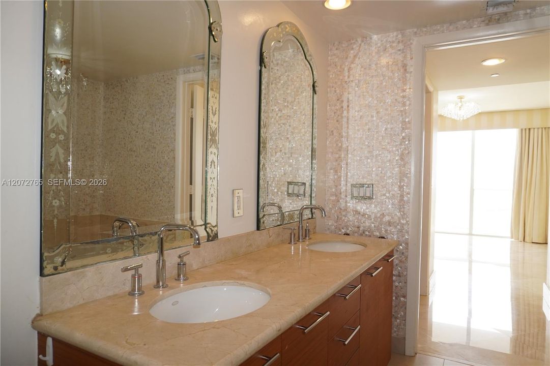 For Rent: $6,500 (3 beds, 2 baths, 1789 Square Feet)