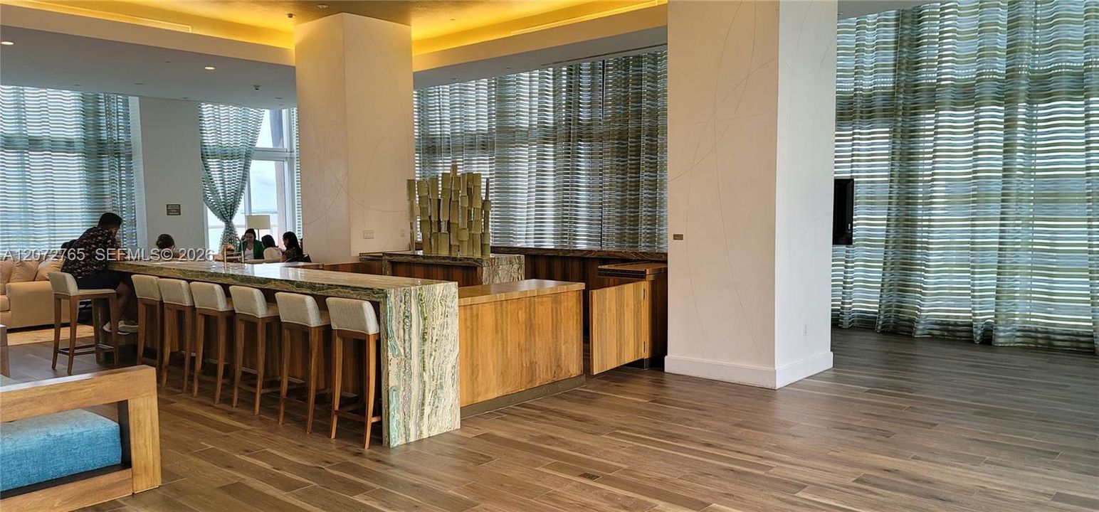 For Rent: $6,500 (3 beds, 2 baths, 1789 Square Feet)