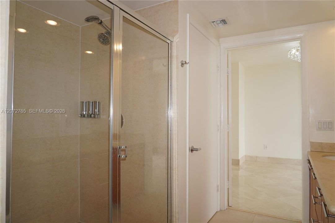 For Rent: $6,500 (3 beds, 2 baths, 1789 Square Feet)