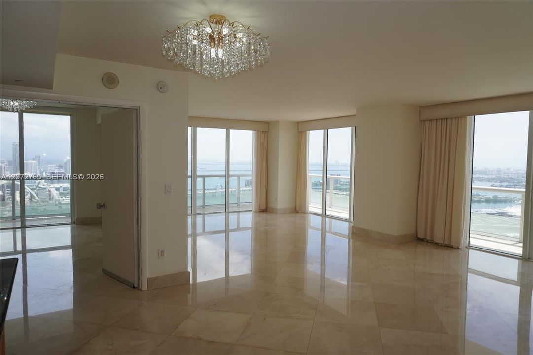 For Rent: $6,500 (3 beds, 2 baths, 1789 Square Feet)