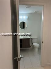 For Sale: $315,000 (1 beds, 1 baths, 765 Square Feet)