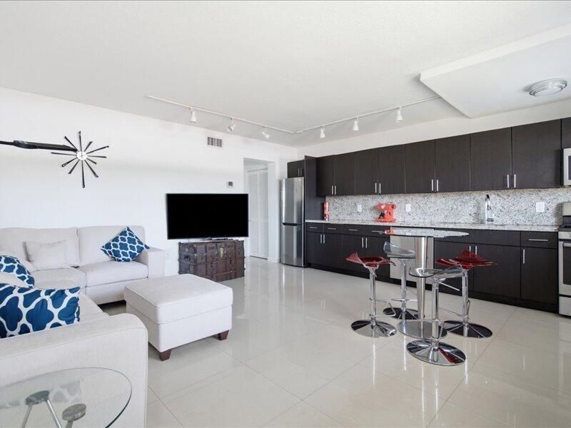 05-525 Meridian Ave apt 305_005