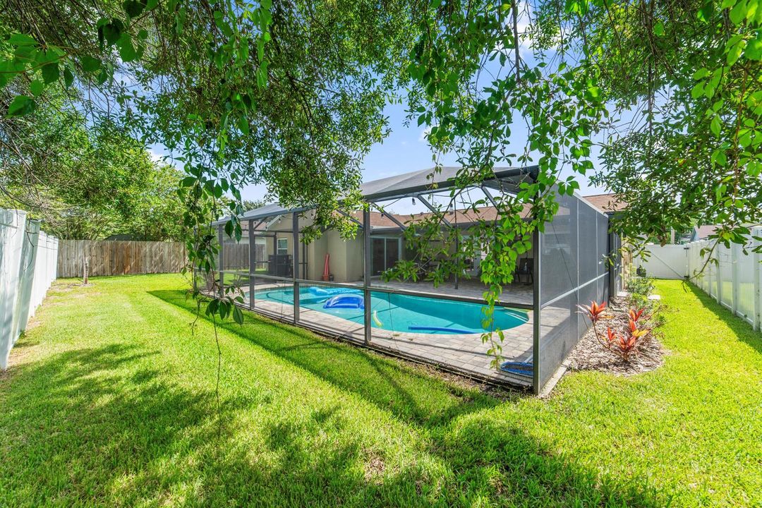 screened pool.jpe
