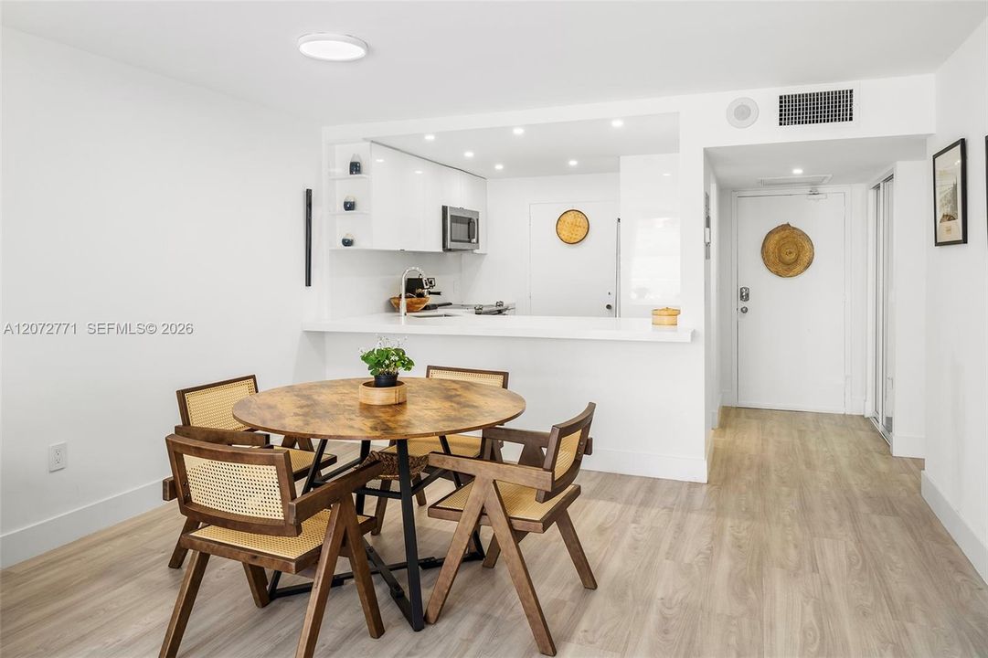 В аренду: $3,200 (1 спален, 1 ванн, 656 Квадратных фут)