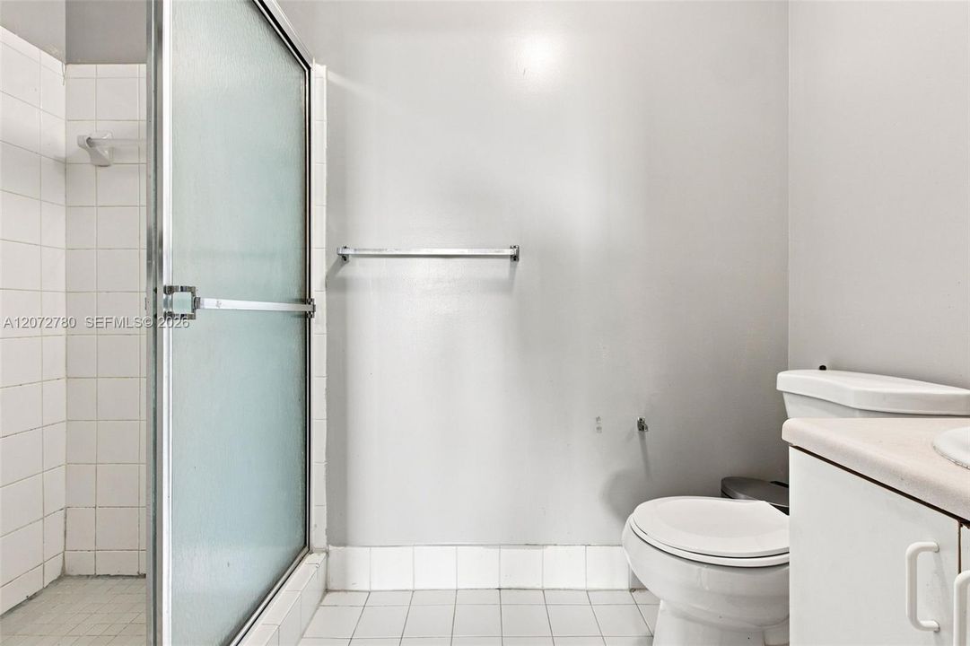 For Sale: $240,000 (2 beds, 2 baths, 1183 Square Feet)