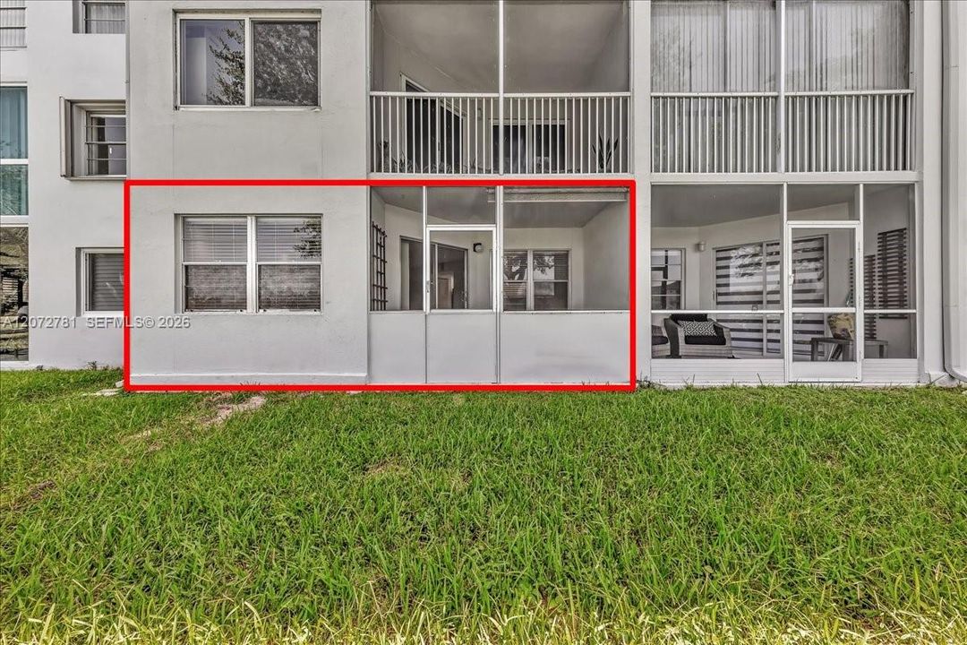 For Rent: $1,850 (1 beds, 1 baths, 1045 Square Feet)