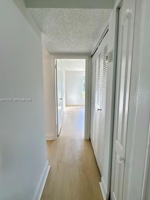 В аренду: $1,800 (1 спален, 1 ванн, 810 Квадратных фут)