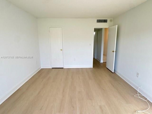 В аренду: $1,800 (1 спален, 1 ванн, 810 Квадратных фут)