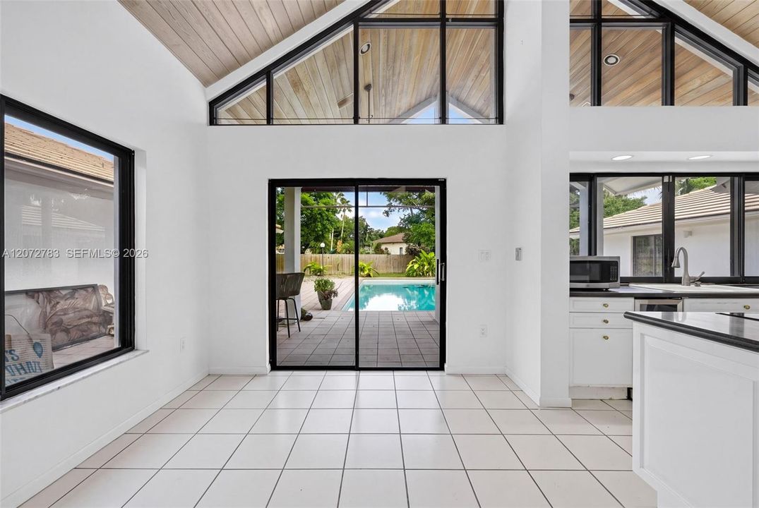 For Sale: $1,699,000 (5 beds, 4 baths, 3883 Square Feet)